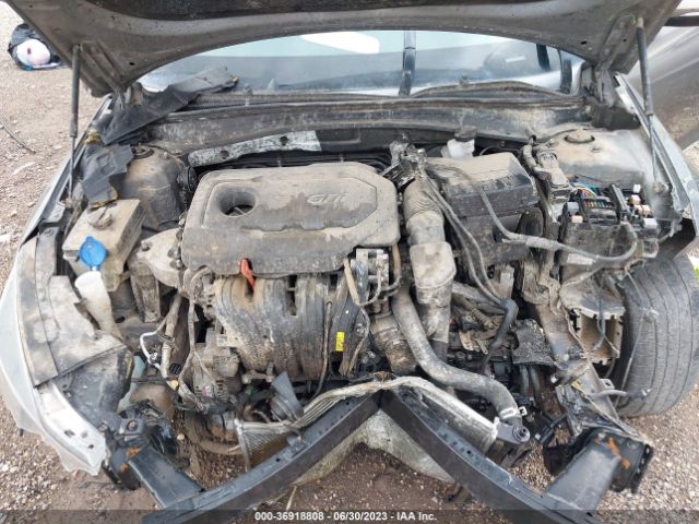 5XXGT4L32GG015806 KIA Optima Lx