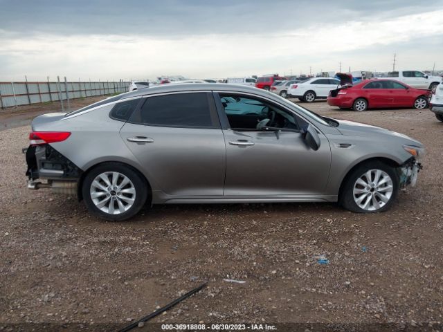 5XXGT4L32GG015806 KIA Optima Lx