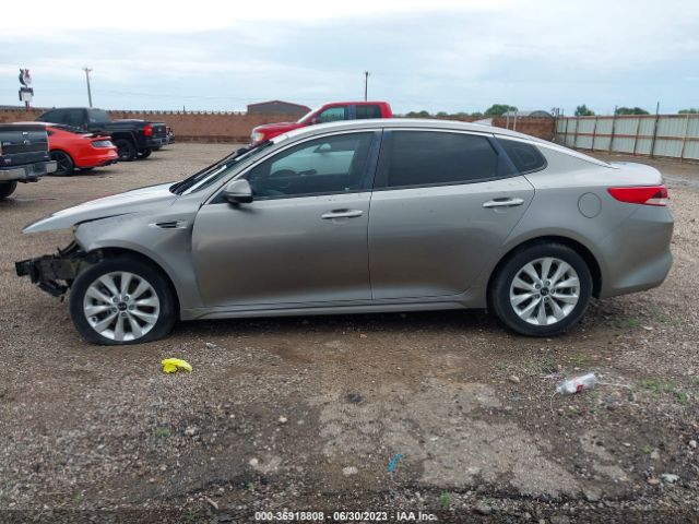 5XXGT4L32GG015806 KIA Optima Lx