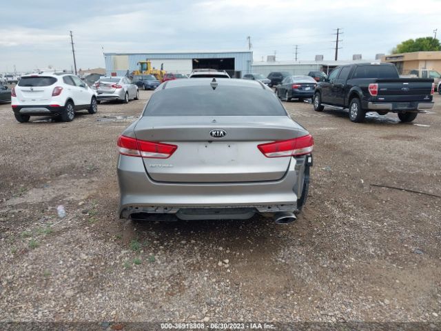 5XXGT4L32GG015806 KIA Optima Lx