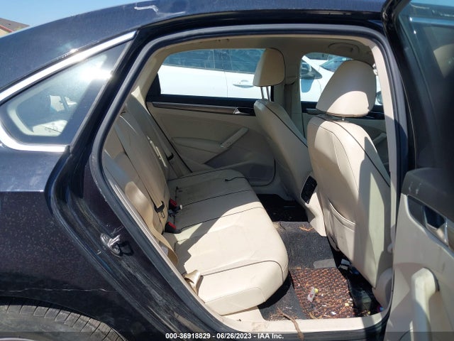 2018 VOLKSWAGEN PASSAT 2.0T SE VIN: 1VWBA7A3XJC027811