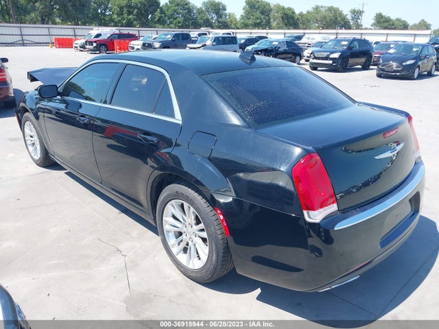 2C3CCAAG8JH137341 Chrysler 300 Touring