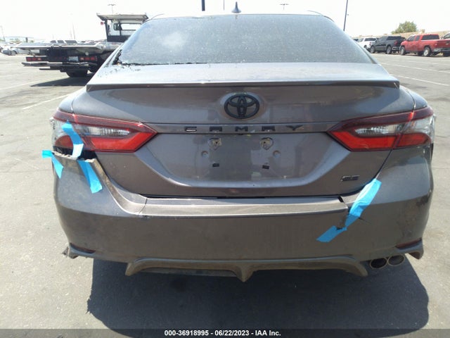 Toyota CAMRY SE 2021 4T1G11AK3MU425627 Image 4