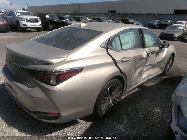 58ADA1C15NU021469 Lexus Es Es 300h