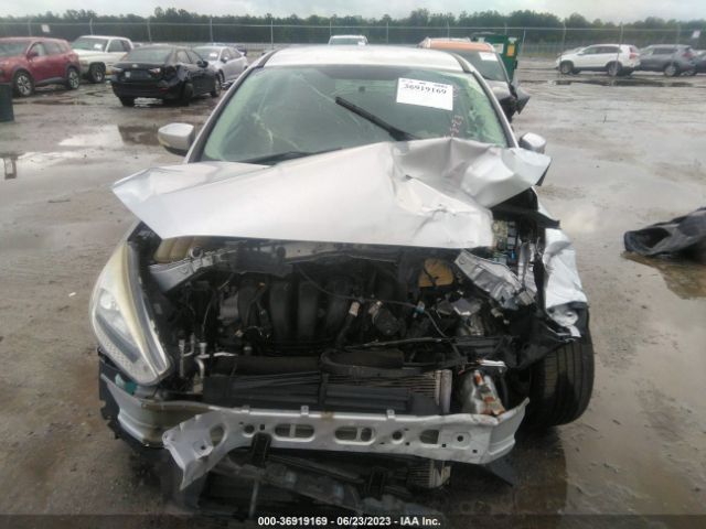 1FADP3F23GL219248 Ford FOCUS SE