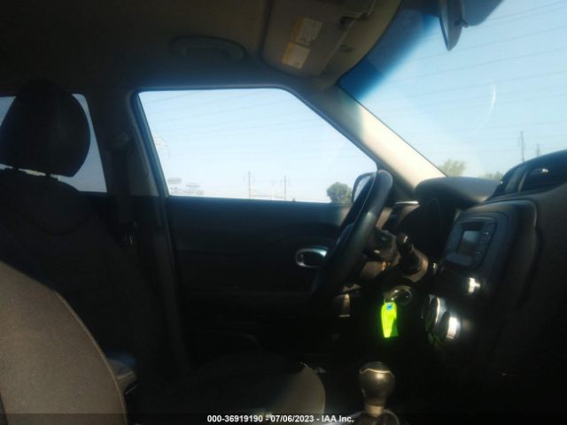 KNDJN2A29F7768240 KIA Soul Base