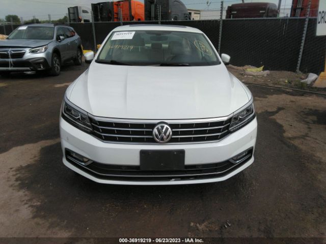 1VWGT7A33HC030365 Volkswagen Passat 1.8t Se
