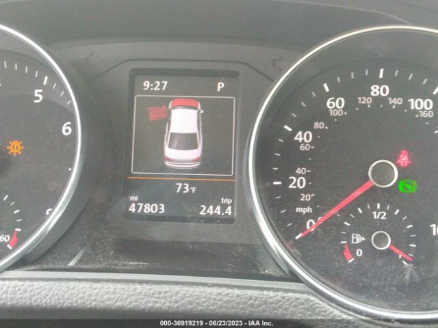 1VWGT7A33HC030365 Volkswagen Passat 1.8t Se