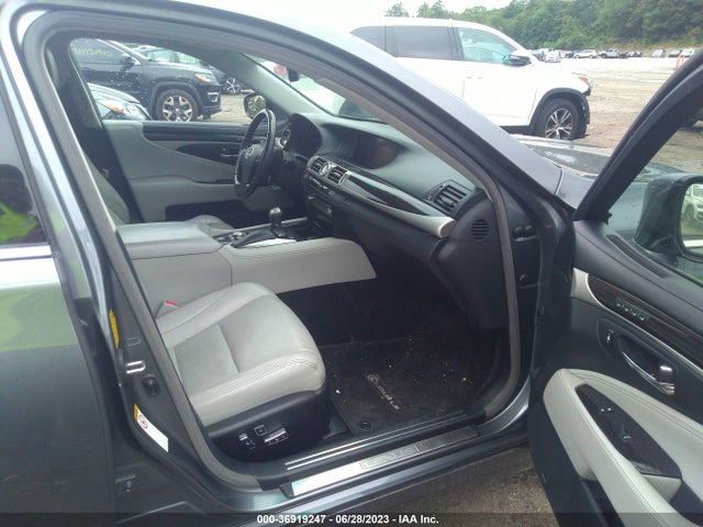 JTHCL5EF0F5023657 Lexus LS 460