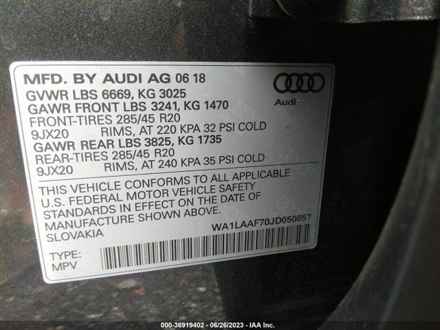 WA1LAAF70JD050857 Audi Q7 Premium Plus