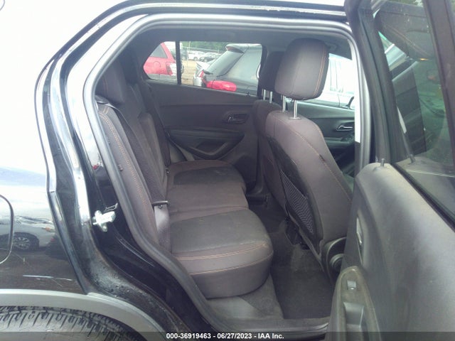 Chevrolet TRAX LS 2019 3GNCJKSB3KL183816 Image 8