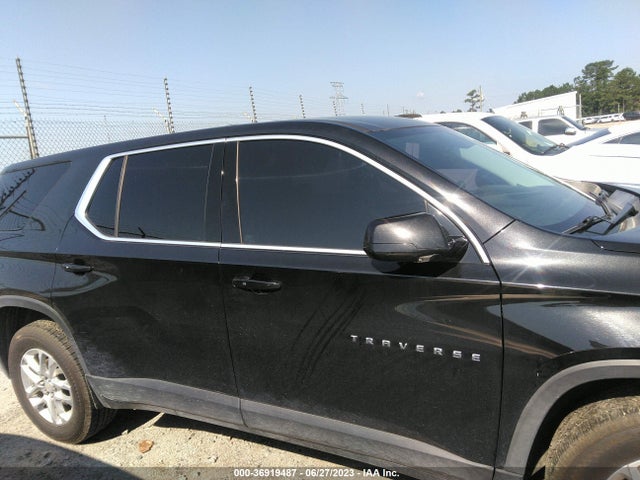 Chevrolet Traverse Ls 2018 1GNERFKW4JJ232961 Image 13