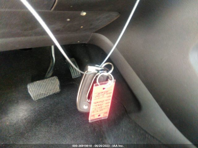 1FMCU0JD3HUC12863 Ford Escape Titanium