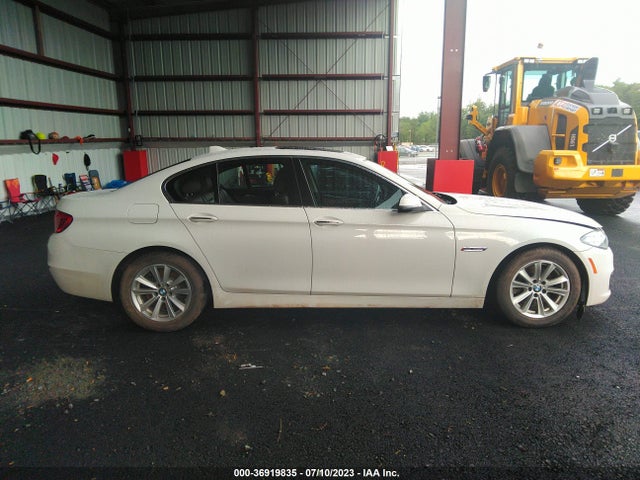 WBA5A7C55GG642702 BMW 5 Series 528i Xdrive