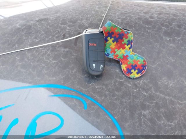 3C4NJCAB8JT286477 Jeep Compass Sport