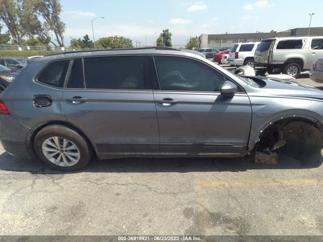 3VV1B7AX9KM048987 Volkswagen TIGUAN S