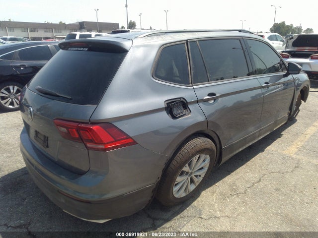3VV1B7AX9KM048987 Volkswagen TIGUAN S