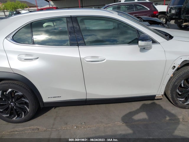 JTHP9JBH3L2025947 Lexus Ux Ux 250h