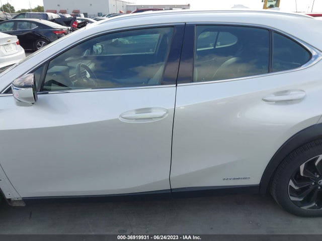 JTHP9JBH3L2025947 Lexus Ux Ux 250h