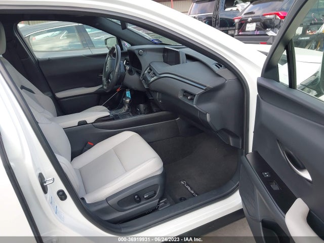 JTHP9JBH3L2025947 Lexus Ux Ux 250h