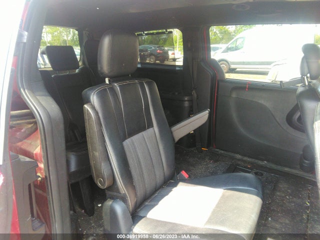 2C4RC1HG1ER329955 Chrysler Town & Country S