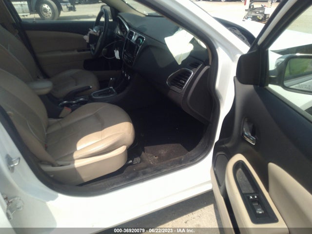 2012 CHRYSLER 200 LIMITED VIN: 1C3CCBCG2CN264101
