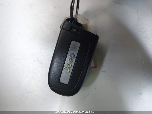ZACCJABB8HPE99859 Jeep Renegade Latitude