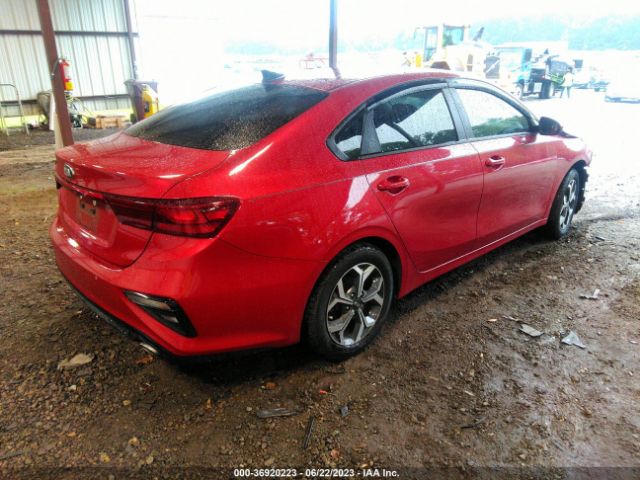 3KPF24ADXKE052985 KIA Forte Lxs