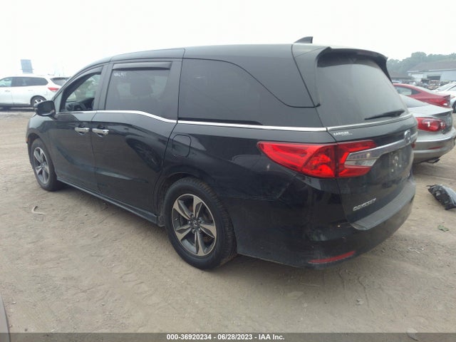Honda Odyssey Touring 2018 5FNRL6H80JB001552 Image 3