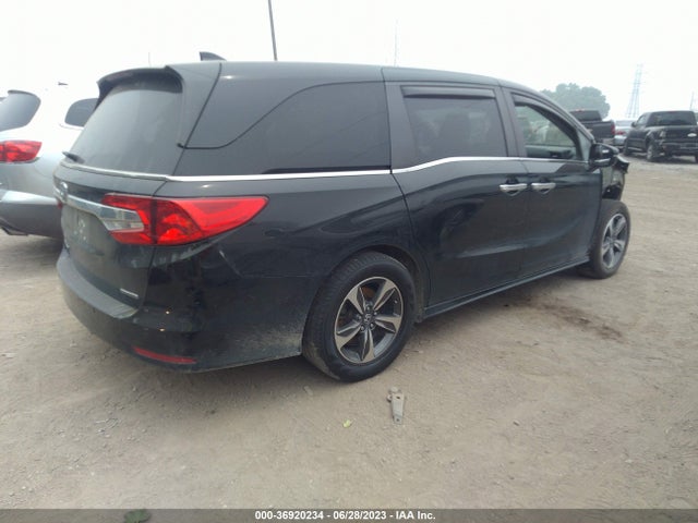 Honda Odyssey Touring 2018 5FNRL6H80JB001552 Image 4