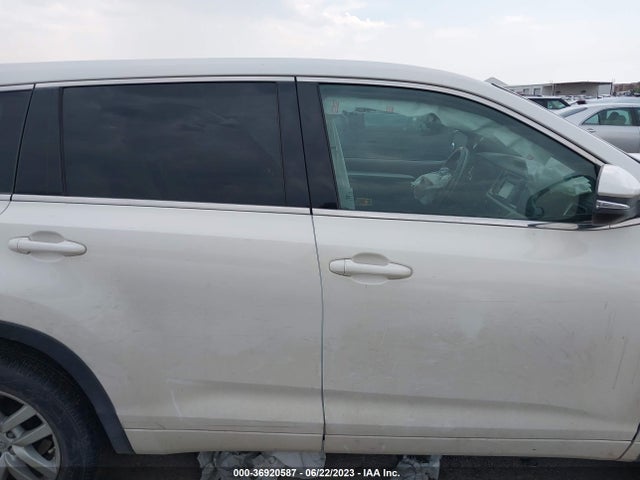 Toyota Highlander Le 2014 5TDZARFH3ES006336 Image 6