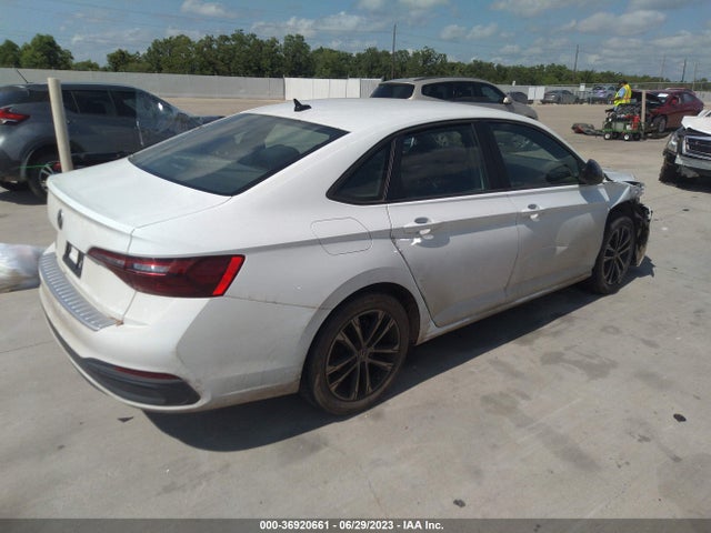 3VWBM7BU1NM001343 Volkswagen Jetta Sport
