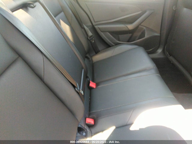 3VWCB7BU7KM136896 Volkswagen Jetta S/se/r-line
