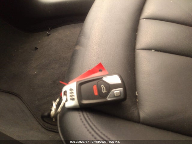 WAUENAF4XJA039789 Audi A4 Premium Plus