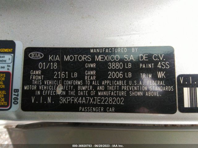 3KPFK4A7XJE228202 KIA FORTE LX