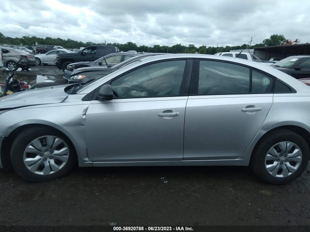 2014 CHEVROLET CRUZE LS VIN: 1G1PA5SH8E7239699