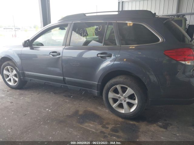 4S4BRBCC2E3314881 Subaru Outback 2.5i Premium