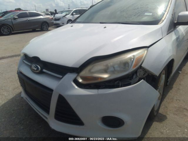 1FADP3K20EL242408 Ford FOCUS SE