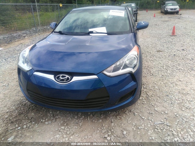 Hyundai VELOSTER 2016 KMHTC6AD6GU299419 Image 4