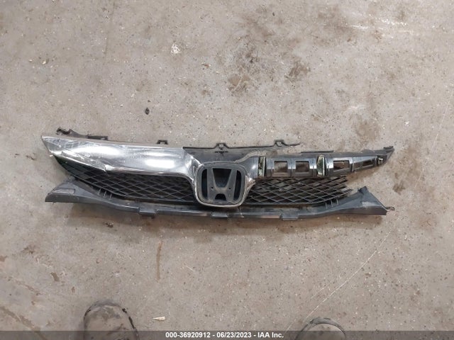 2011 HONDA CIVIC SDN LX VIN: 2HGFA1F54BH305937