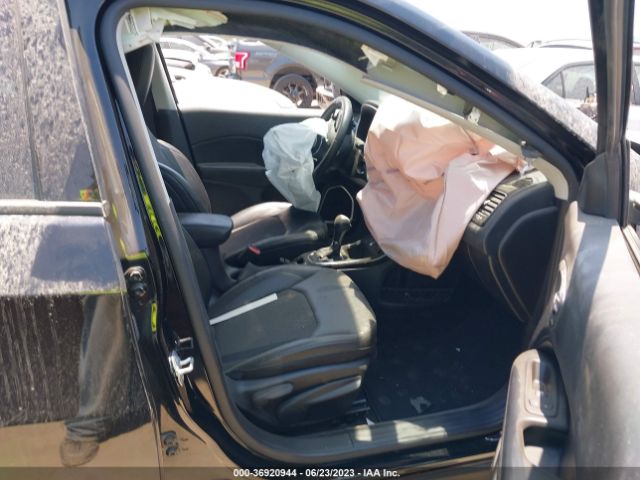 3C4NJCBB7LT118024 Jeep Compass Altitude