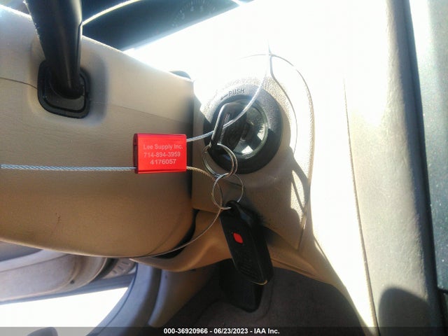 2004 TOYOTA AVALON XL/XLS VIN: 4T1BF28B34U370068