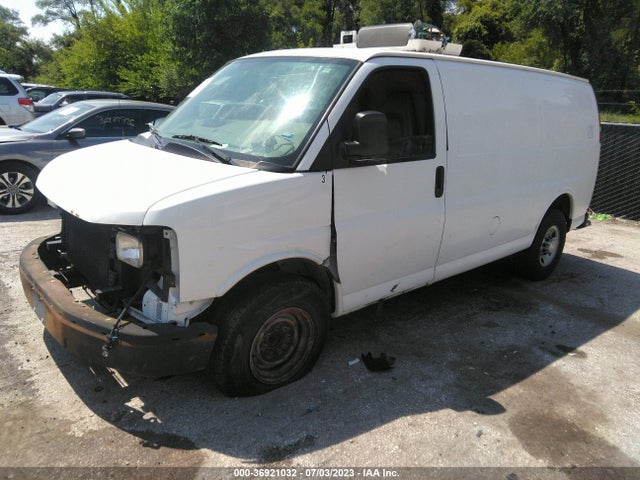 2009 CHEVROLET EXPRESS CARGO VAN VIN: 1GCGG25C491108024