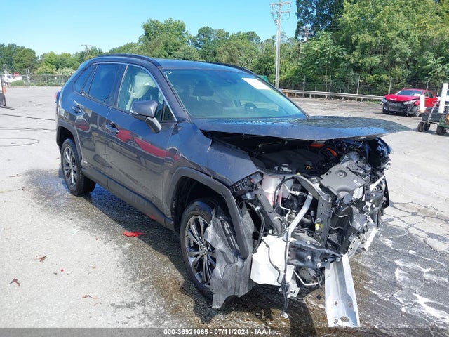 Toyota Rav4 Xle Premium Hybrid 2022 JTMB6RFV8ND062695 головне зображення
