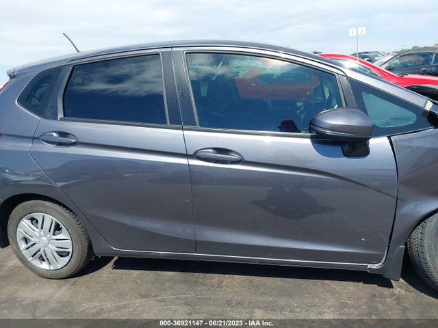 Honda FIT LX 2020 3HGGK5H40LM715506 Image 13
