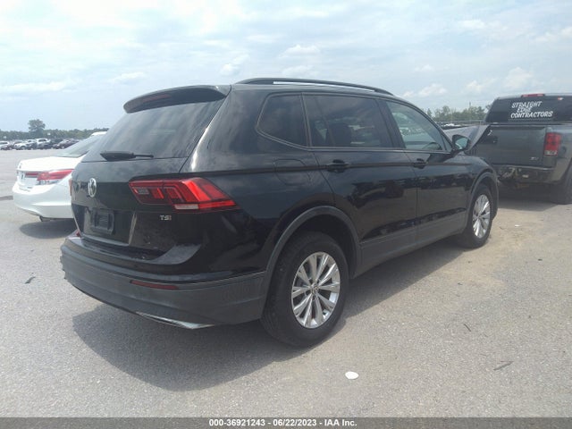 3VV1B7AX5JM047365 Volkswagen TIGUAN S