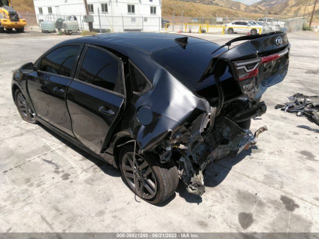 3KPF34ADXME325374 KIA Forte Gt-line