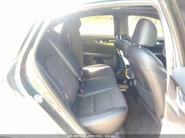 3KPF34ADXME325374 KIA Forte Gt-line