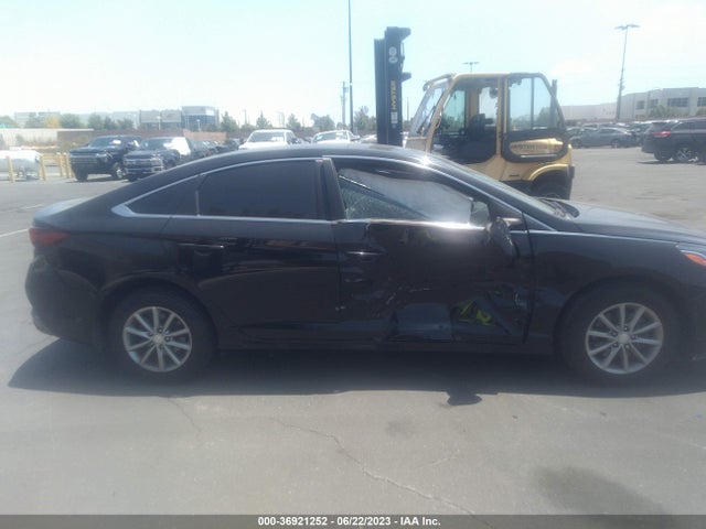 Hyundai SONATA SE 2019 5NPE24AF8KH805468 Image 13