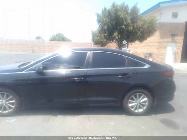 Hyundai SONATA SE 2019 5NPE24AF8KH805468 Image 14